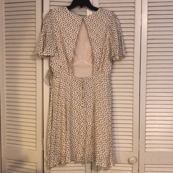 White polka dot dress - Picture 2 of 5